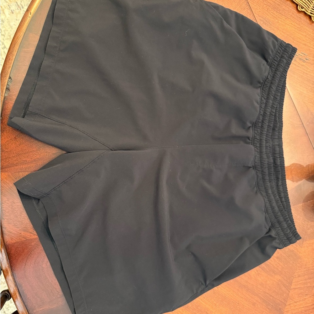 lululemon 7” Pacebreaker Linerless - Black- Large